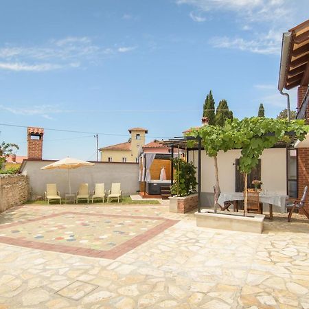 Holiday Home Giovanni Vabriga With Private Jacuzzi Tar-Vabriga Exterior foto