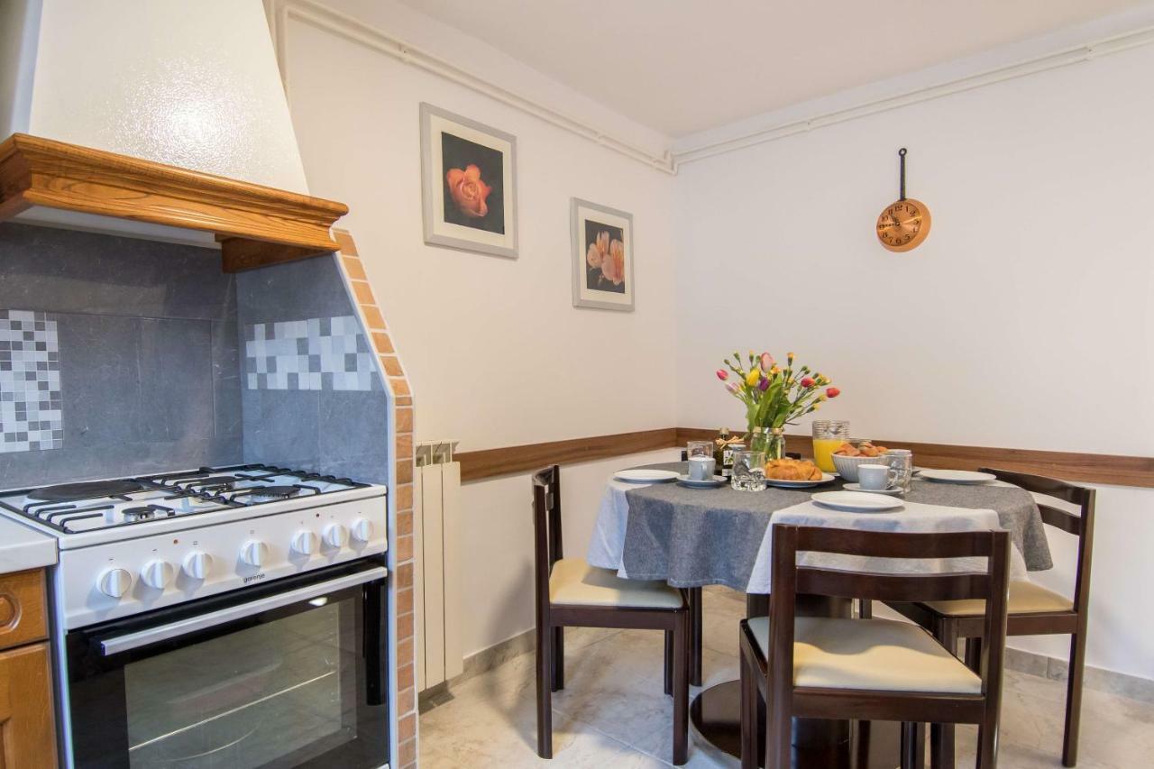 Holiday Home Giovanni Vabriga With Private Jacuzzi Tar-Vabriga Exterior foto