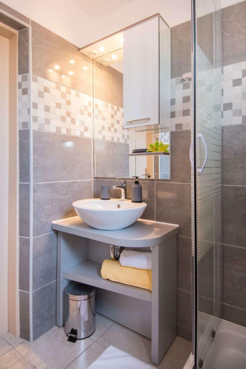 Holiday Home Giovanni Vabriga With Private Jacuzzi Tar-Vabriga Exterior foto