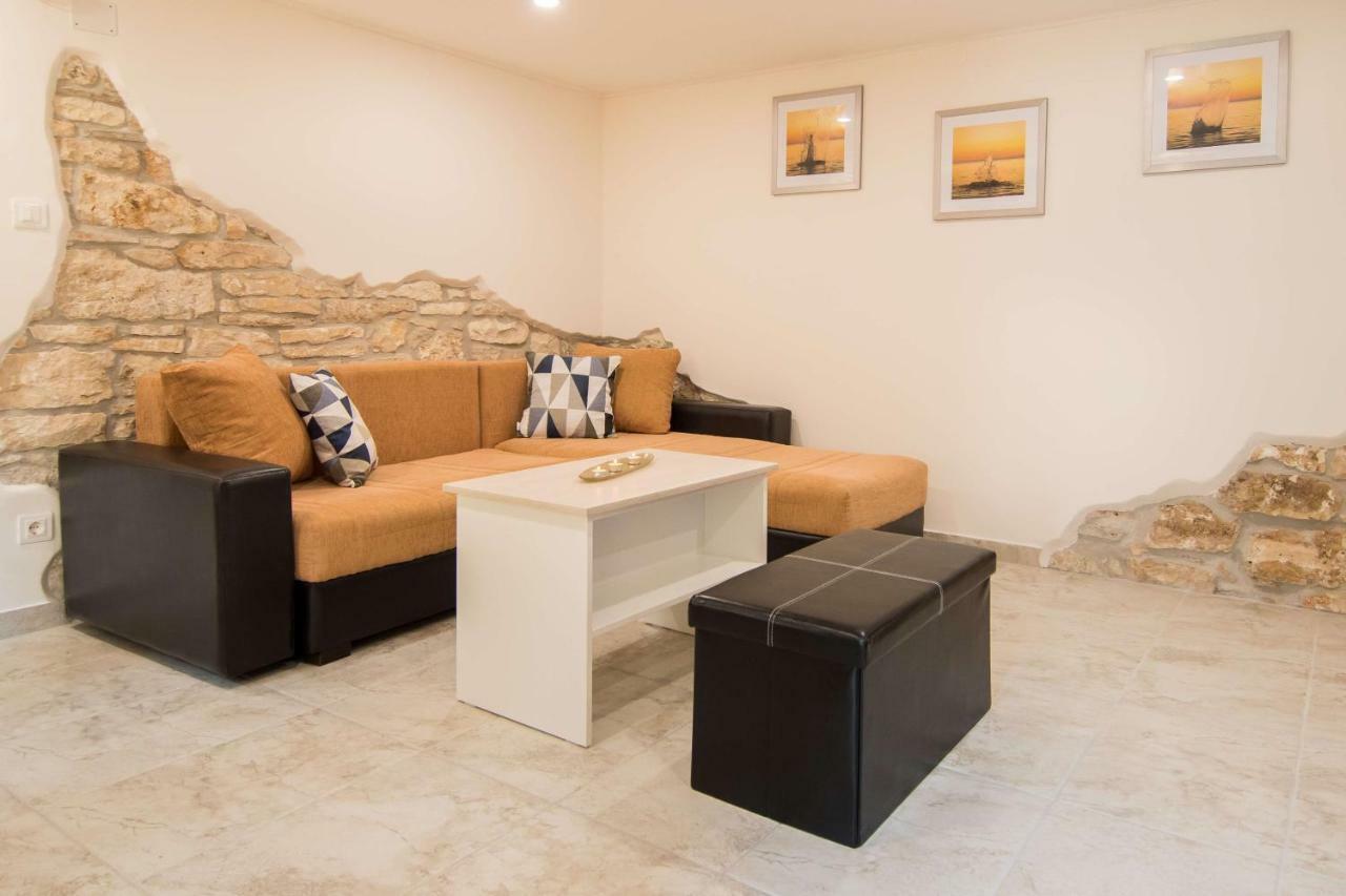 Holiday Home Giovanni Vabriga With Private Jacuzzi Tar-Vabriga Exterior foto
