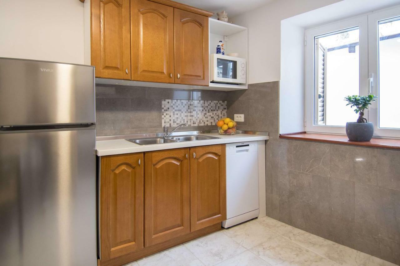 Holiday Home Giovanni Vabriga With Private Jacuzzi Tar-Vabriga Exterior foto